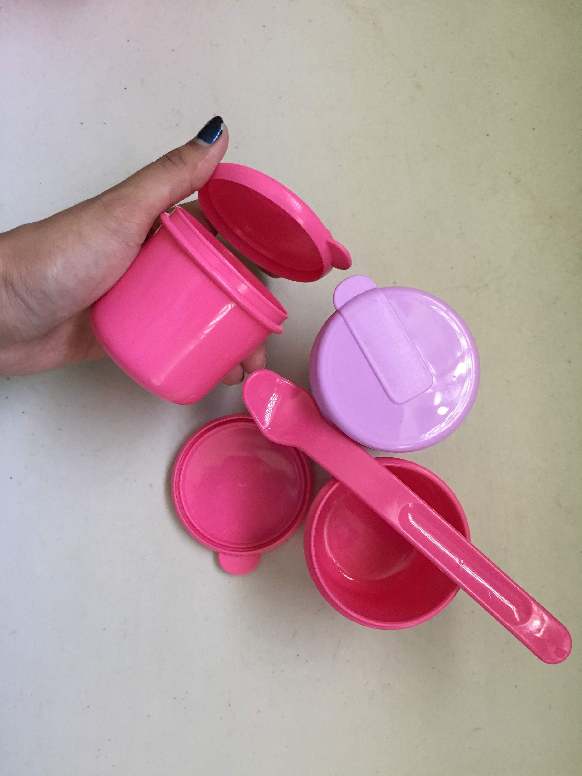 Baby food containers 